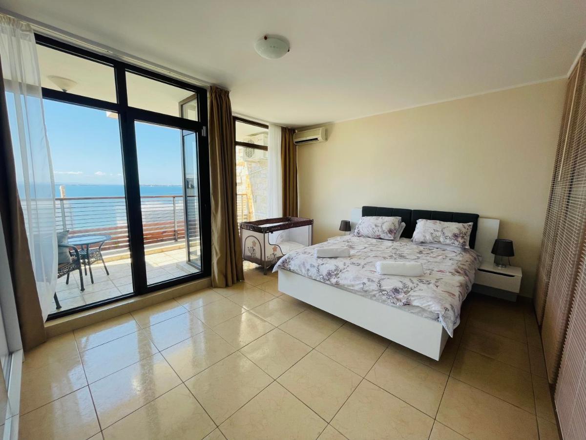 Dolce Vita Sea View Apartment Sveti Vlas Ngoại thất bức ảnh