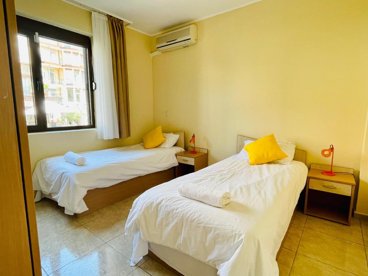Dolce Vita Sea View Apartment Sveti Vlas Ngoại thất bức ảnh